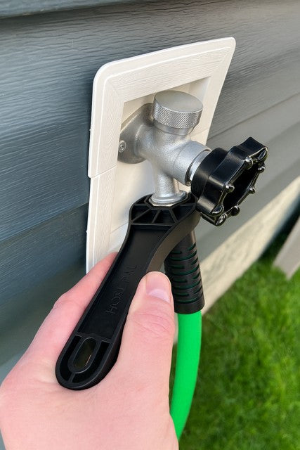 Garden Hose Wrench - Effortless Grip, Maximum Control